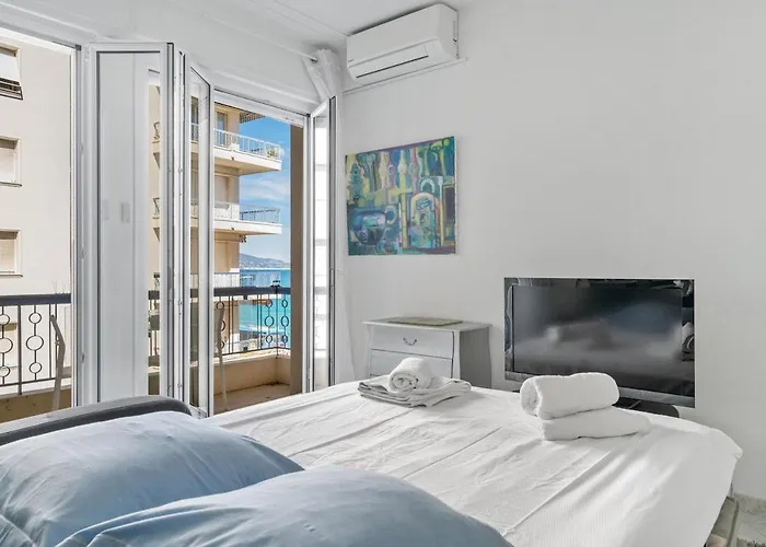 La Piscine - Bord De - Clim - Parking Vue 아파트 멍똥