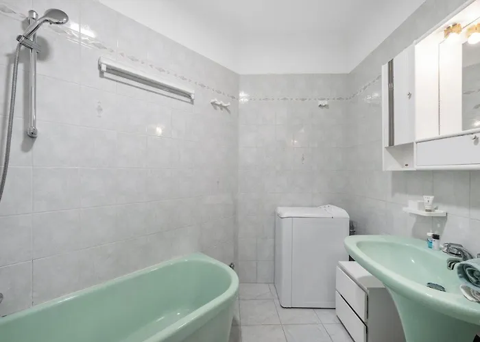 La Piscine - Bord De - Clim - Parking Vue 아파트 멍똥